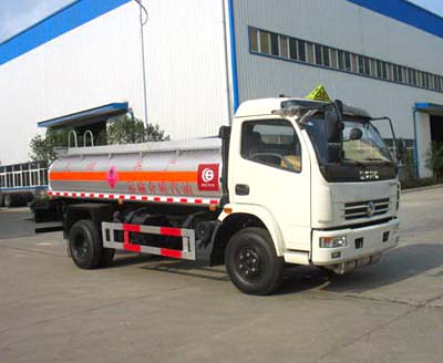 東風多利卡流動加油車