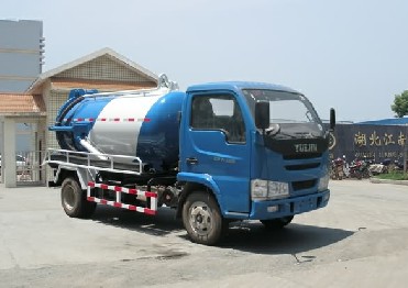 躍進吸污車