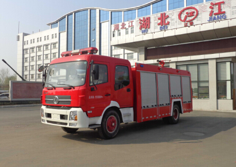 東風天錦水罐消防車